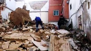 انهيار منزل